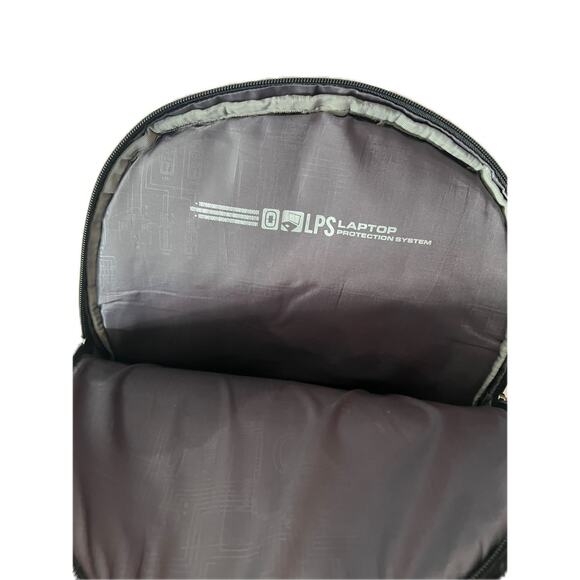 OGIO Padded Checkpoint Friendly Backpack - Picture 6 of 6